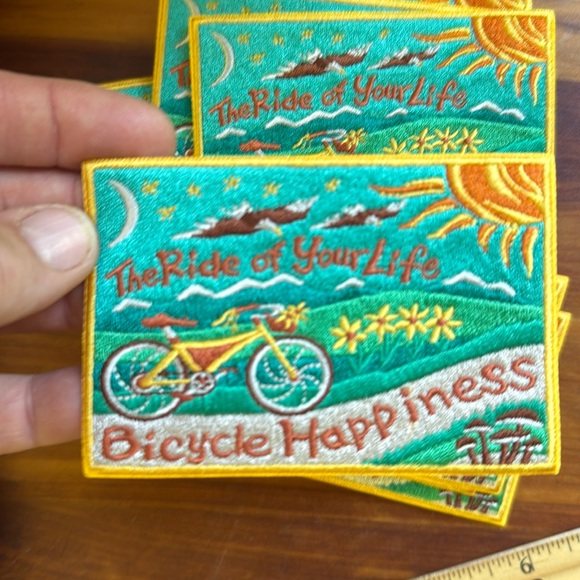 NEW Bicycle Happiness Patch RIDE OF YOIR LIFE sewing iron on supports education - Picture 2 of 5